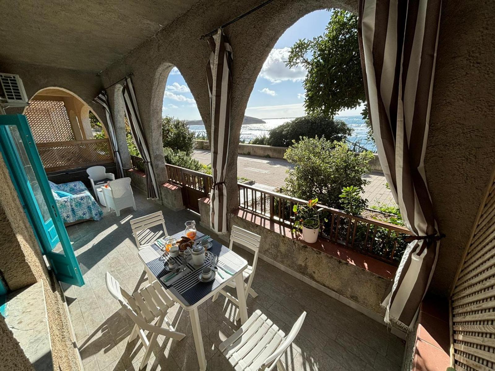 Appartement Lungomare Chess à S'archittu Cuglieri Extérieur photo